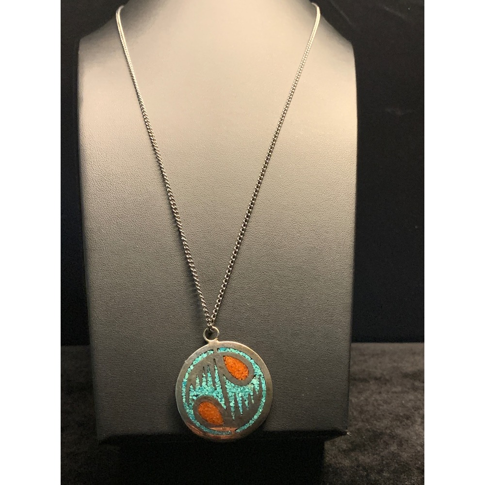 Vintage Southwestern Turquoise Coral Chip Inlay Bear Paw Pendant Necklace 24in